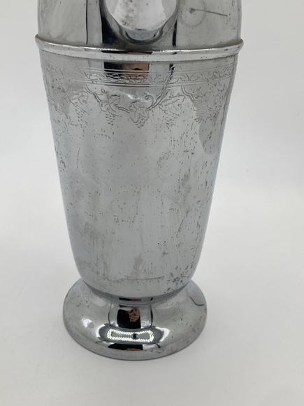 Art Deco Chrome Cocktail Shaker with Spout & Handle – 1930s Barware - Picture 3 of 10